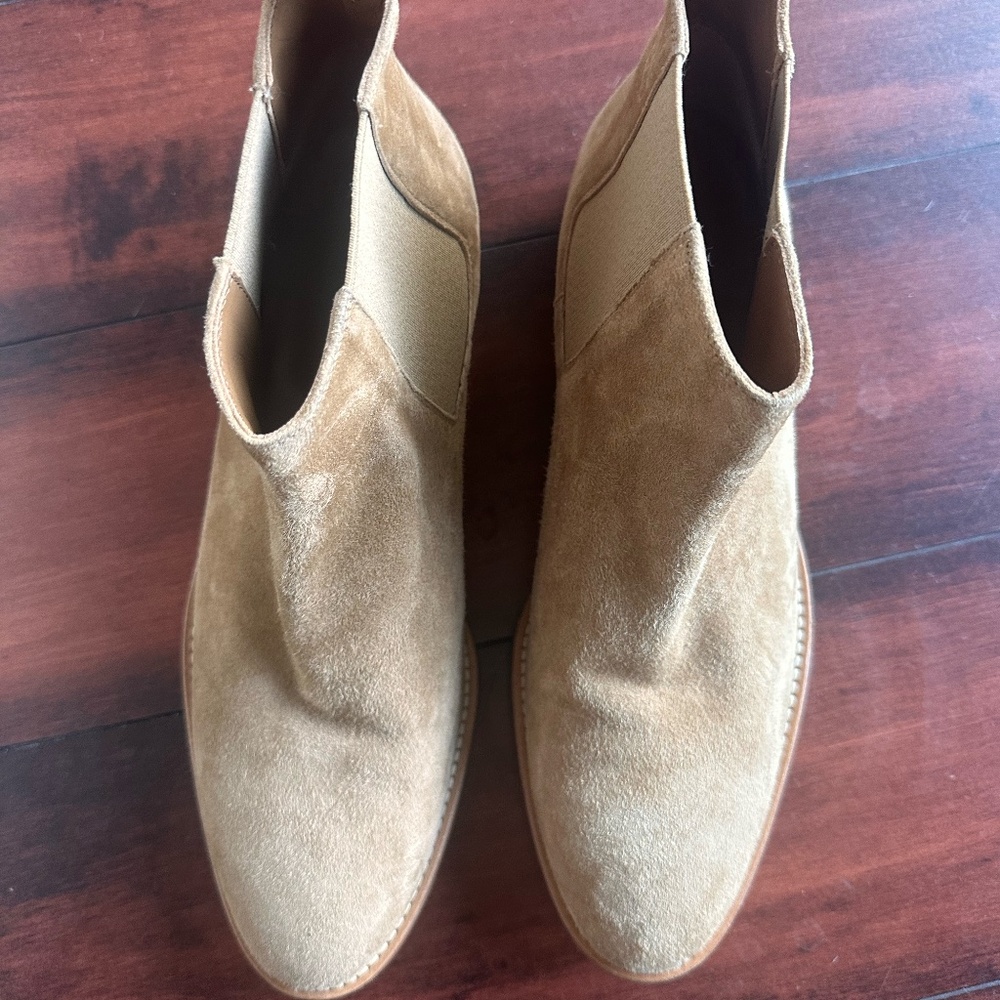 Jenny Kayne, suede Chelsea booties, camel, size 40
